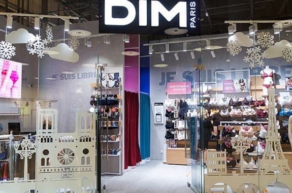 В ТЦ «Авиапарк» открылся магазин DIM в новом дизайн-концепте