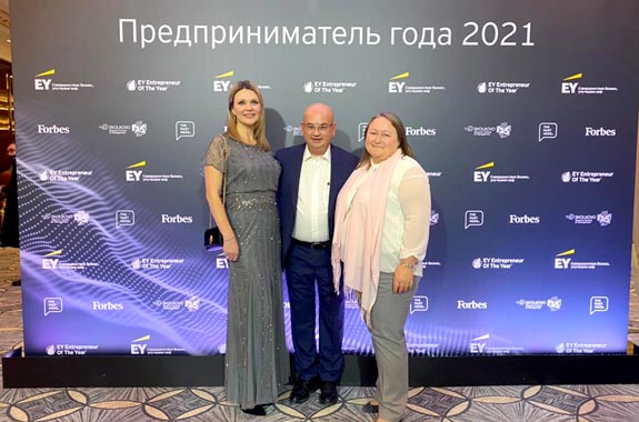 Основатель «Полиглотиков» приняла участие в церемонии награждения победителей конкурса EY «Предприниматель года 2021»