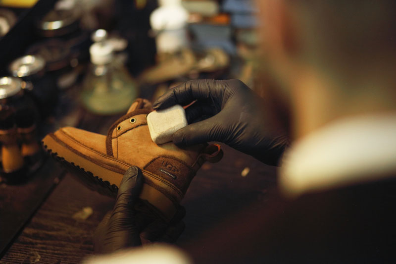 франшиза сервис ручной чистки и реставрации обуви Гуталлини