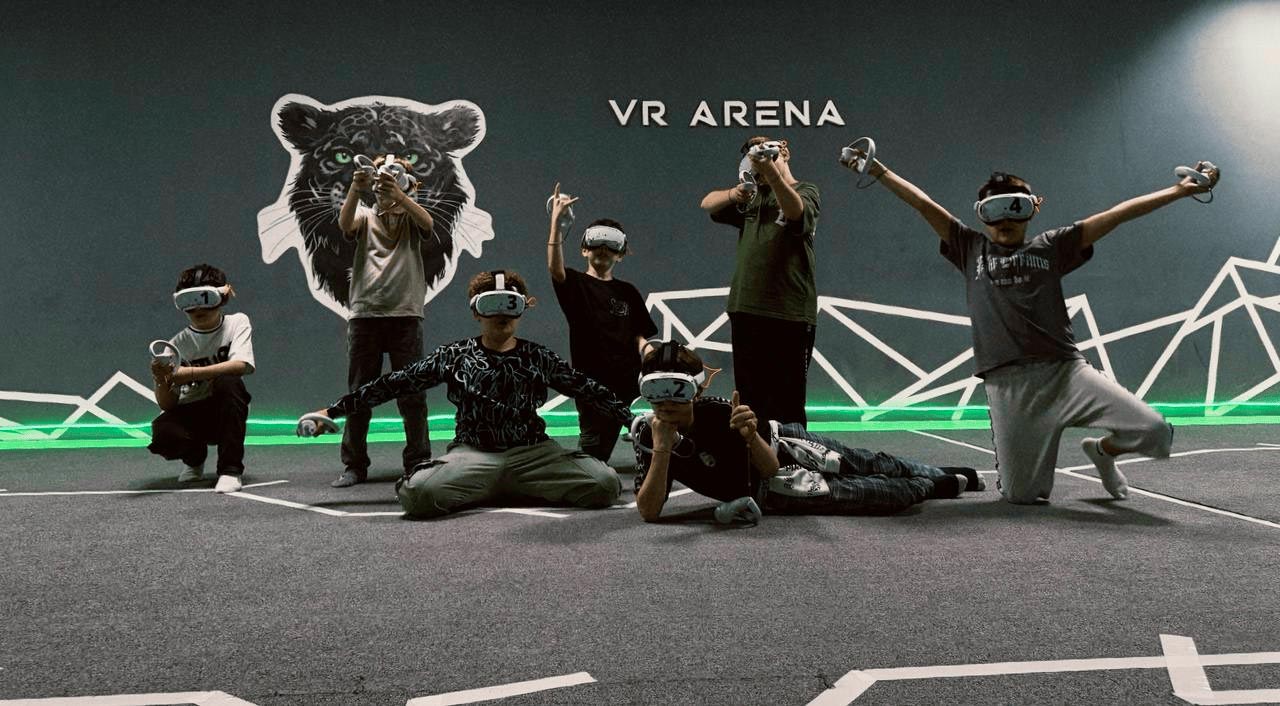 Франшиза арены виртуальной реальности BLACK BARS