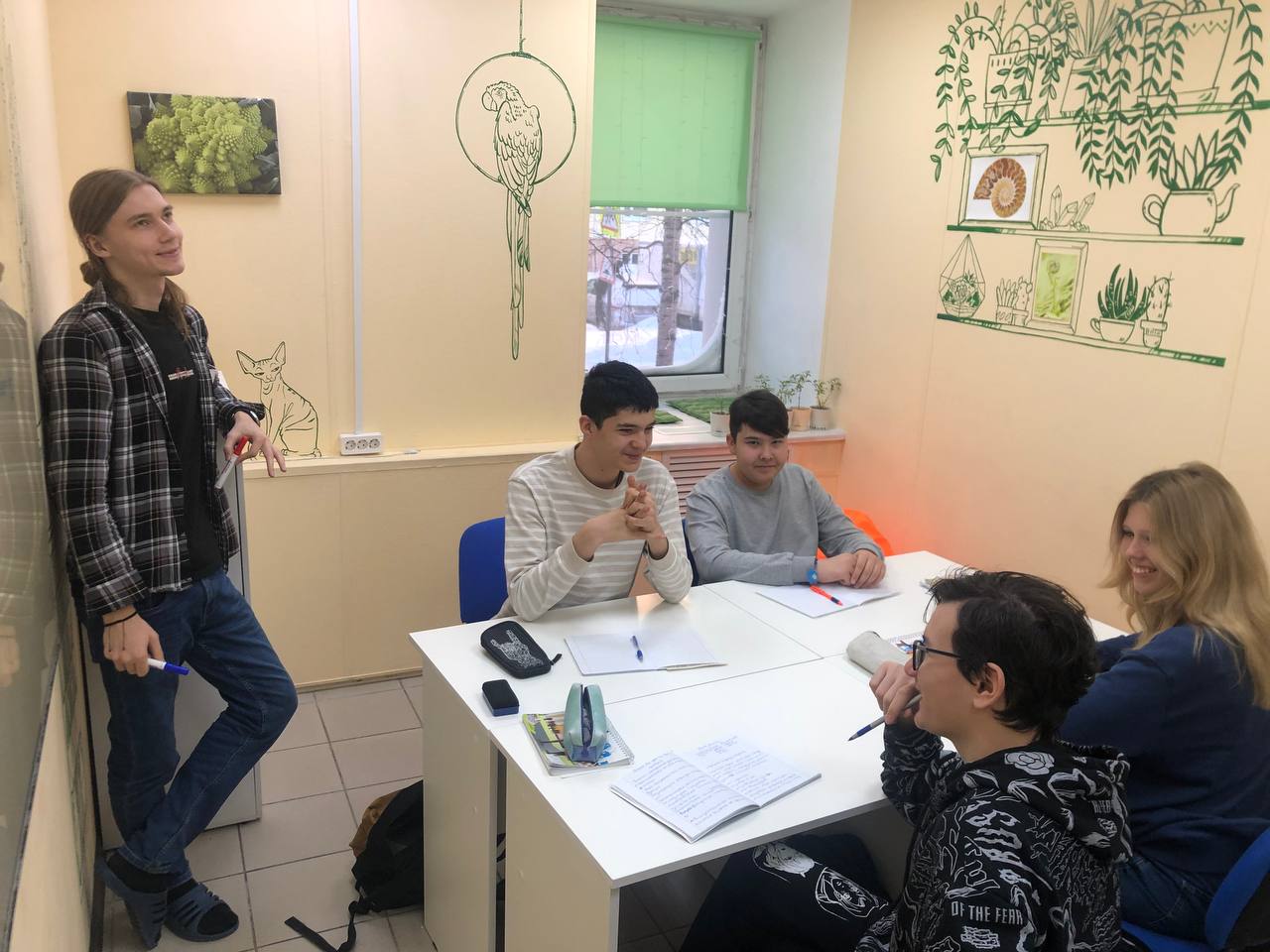 Франшиза клуба профориентации и частной общеобразовательной школы «Вектор роста»