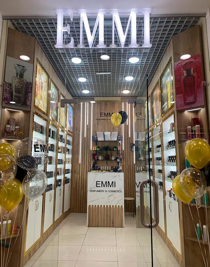 Франшиза фирменных парфюмерных бутиков и островков EMMI