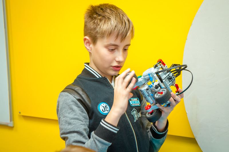 Франшизы робототехники для детей купить стационарный блендер филипс на валберис