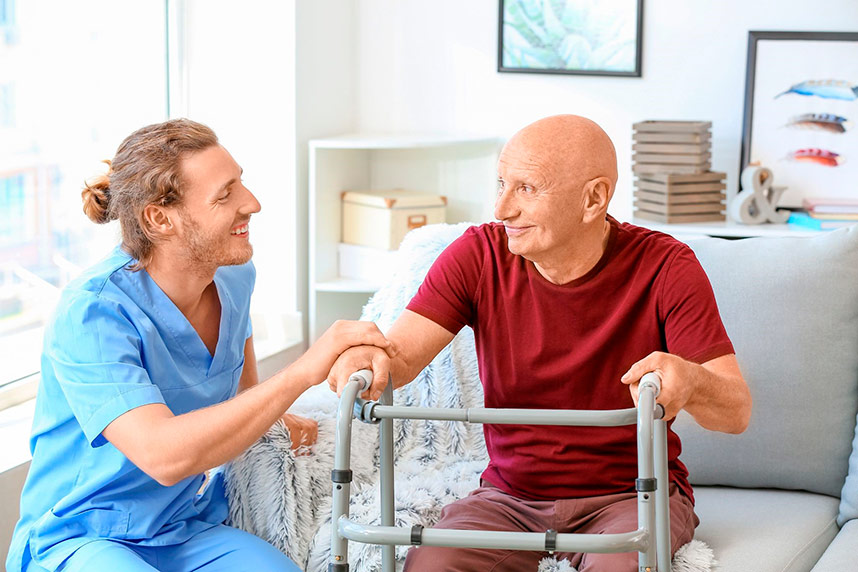 Забота должна быть профессиональной: нюансы и подводные камни частных патронажных служб