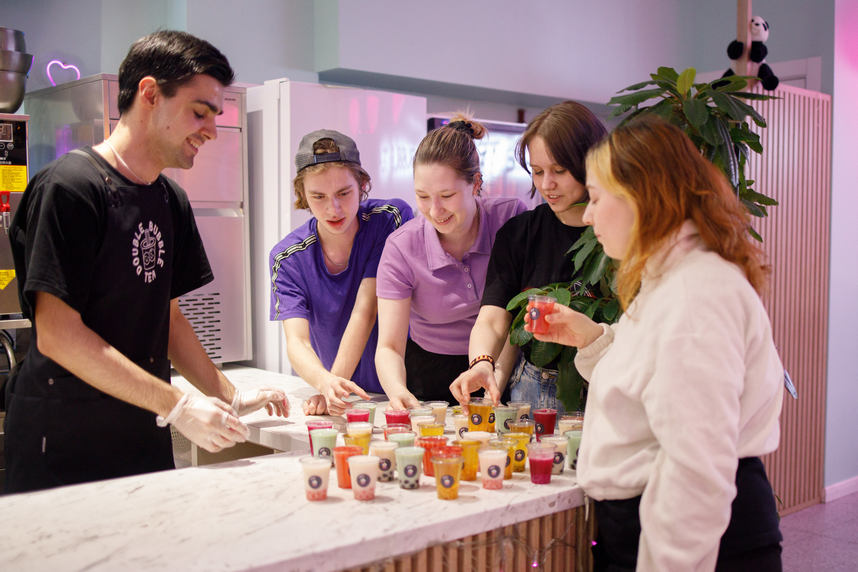 Double Bubble Tea — франшиза сети кафе по продаже напитков на основе чая