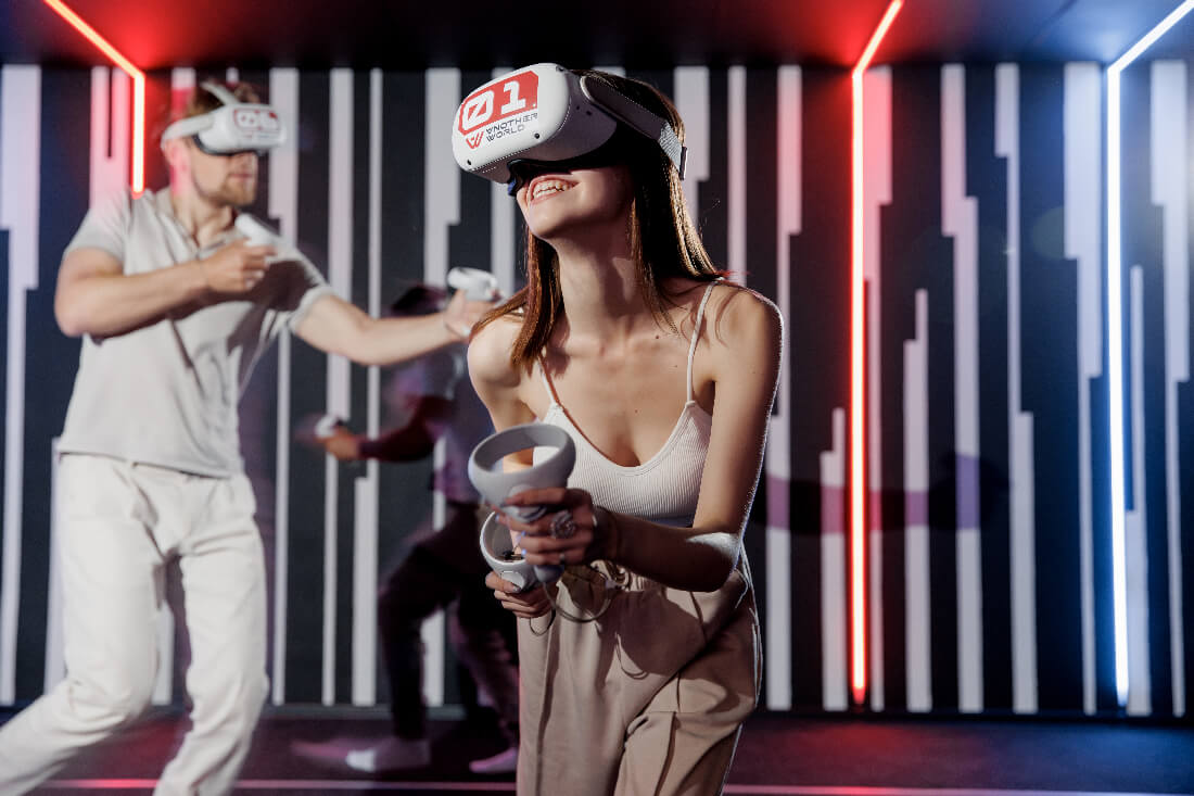 Франшиза арен виртуальной реальности «Другие миры»