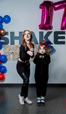 Франшиза современных танцев Shake It