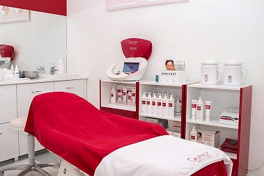 Франшиза Guinot — центры аппаратной и эстетической косметологии премиум-класса