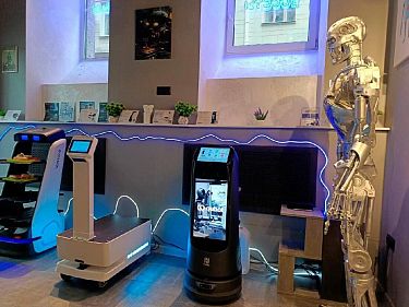 Франшиза магазина роботов Qubot