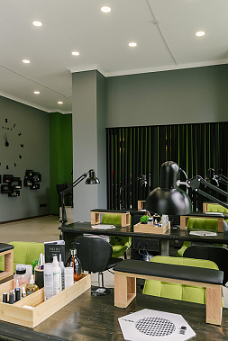 Франшиза студии маникюра CHOOSE ME