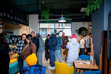 Франшиза кофейни с авторской кухней HOT BLACK