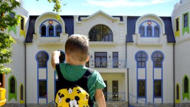 Бизнес-идеи на дому: как открыть частный детский сад