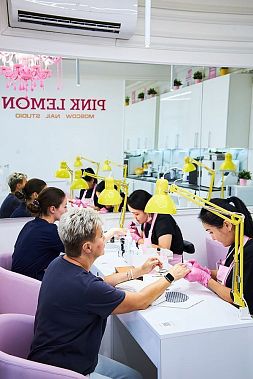 Франшиза студий красоты Pink Lemon