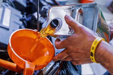 Франшиза по замене технических жидкостей «РОДНЫЕ МАСЛА»