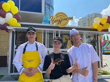 Франшиза ЧебурекМи — стрит-фуд