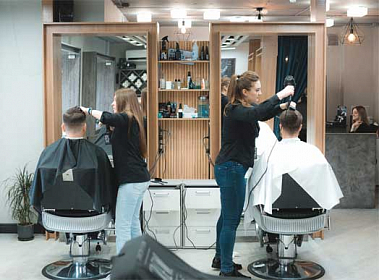 бизнес-модель франшизы мужской парикмахерской Мужское место