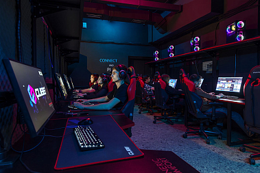 Франшиза компьютерного клуба LETS CUBE